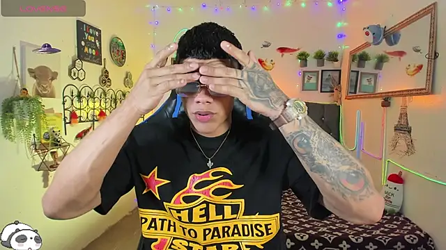 Damian latinxxx online show from 14, 1, 2026