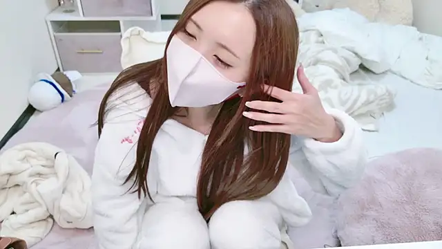 -SHINON- online show from 13, 12, 2024