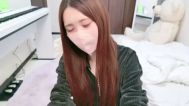 -SHINON- online show from 6, 3, 2025