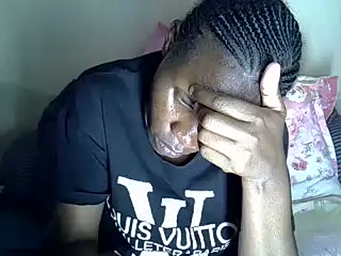 Sweet serah online show from 15, 3, 2025