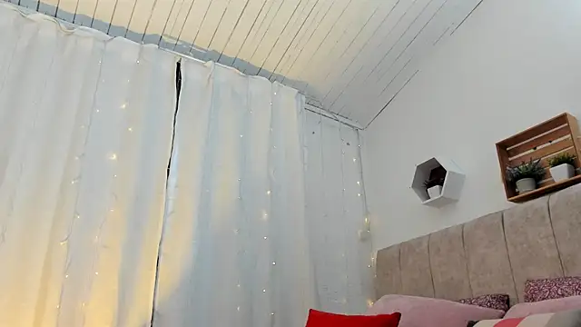 Zara dulce online show from 5, 3, 2025