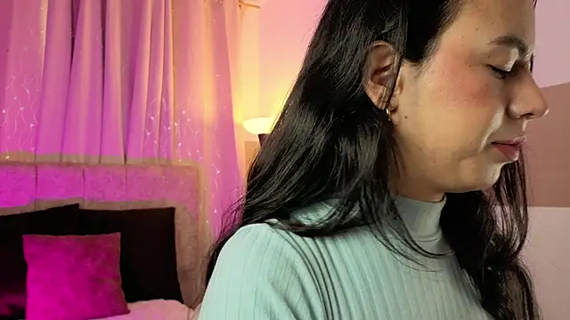 Snapshot of Zara_dulce chatting on 8, 6, 2026 Zara dulce online show from 8, 6, 2026