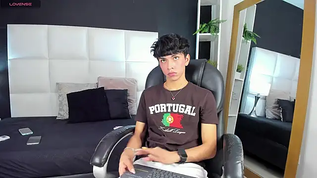 Santy carrington online show from 16, 12, 2024