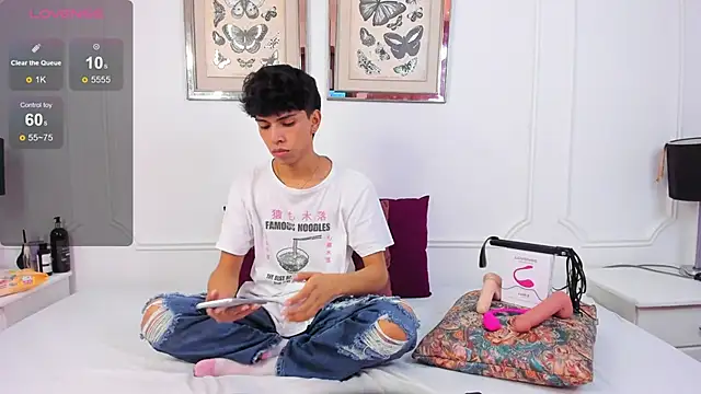 Santy carrington online show from 8, 1, 2025