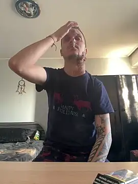 Snapshot of BWC69_69_69 chatting on 6, 1, 2025 BWC69 69 69 online show from 6, 1, 2025