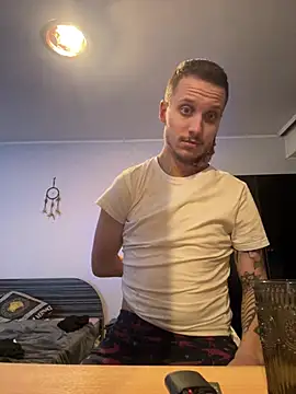 Snapshot of BWC69_69_69 chatting on 14, 2, 2025 BWC69 69 69 online show from 14, 2, 2025