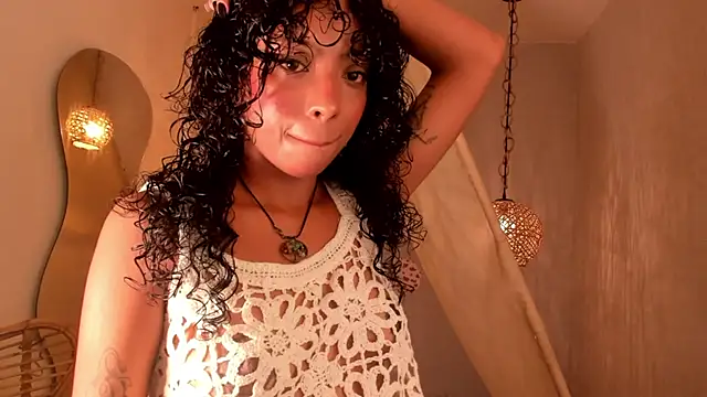 Snapshot of Ariella_Ruiz chatting on 18, 2, 2025 Ariella Ruiz online show from 18, 2, 2025