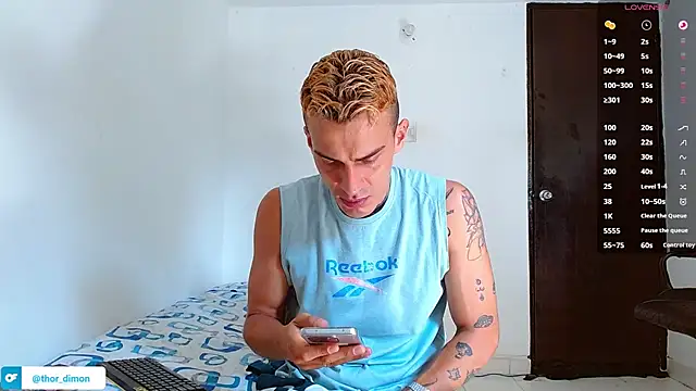 bray hotboy777 online show from 28, 3, 2026