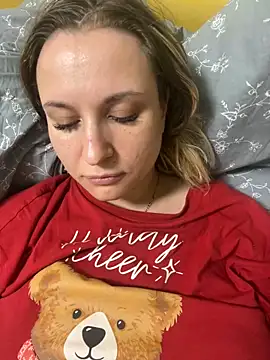 Snapshot of OlgaBuzzz chatting on 10, 3, 2025 OlgaBuzzz online show from 10, 3, 2025