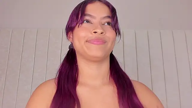 Snapshot of Littleolivia_ chatting on 24, 2, 2025 Littleolivia online show from 24, 2, 2025