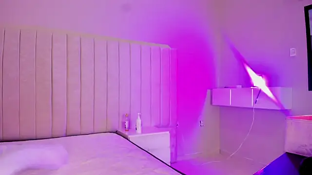 Snapshot of Littleolivia_ chatting on 3, 12, 2025 Littleolivia online show from 3, 12, 2025