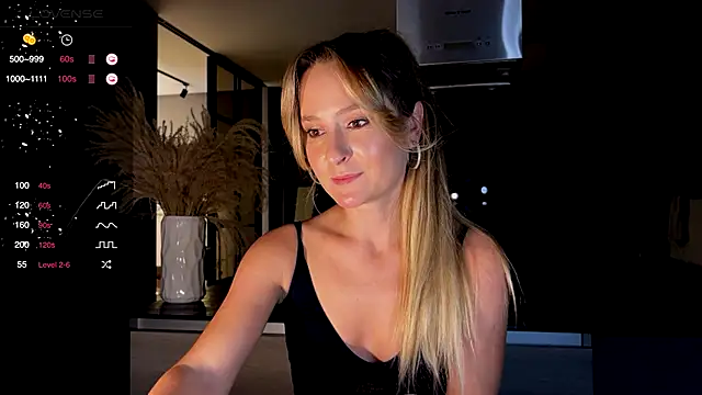 Snapshot of Peach__juice chatting on 1, 12, 2024 Peach juice online show from 1, 12, 2024