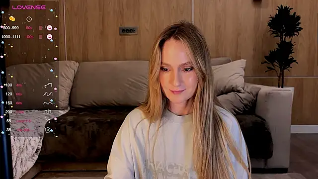 Snapshot of Peach__juice chatting on 1, 2, 2025 Peach juice online show from 1, 2, 2025