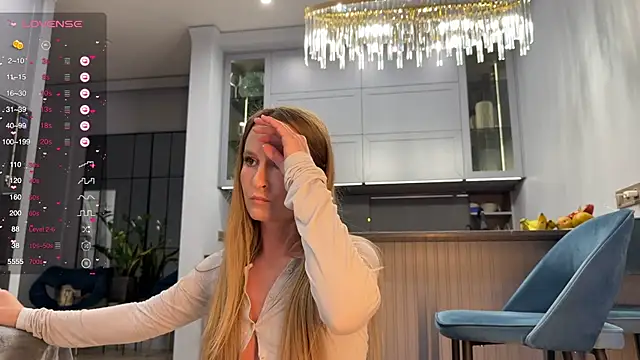 Snapshot of Peach__juice chatting on 5, 2, 2026 Peach juice online show from 5, 2, 2026