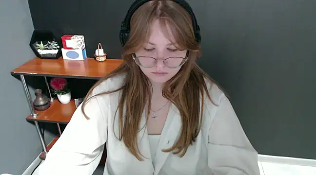 Snapshot of lady_minx chatting on 27, 1, 2025 lady minx online show from 27, 1, 2025