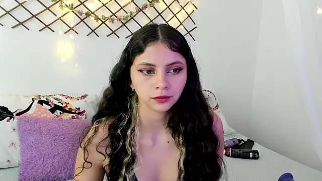 Ivanna Bruner online show from 14, 11, 2025