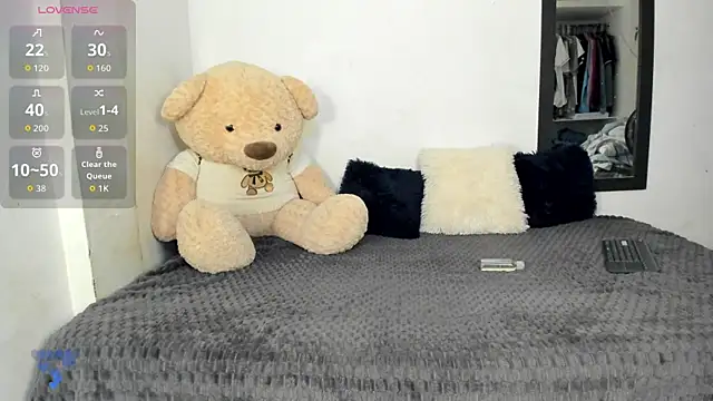 Snapshot of LittleParker chatting on 31, 10, 2025 LittleParker online show from 31, 10, 2025