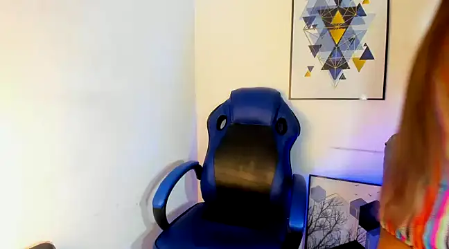 Snapshot of mia_foxts chatting on 22, 2, 2025 mia foxts online show from 22, 2, 2025