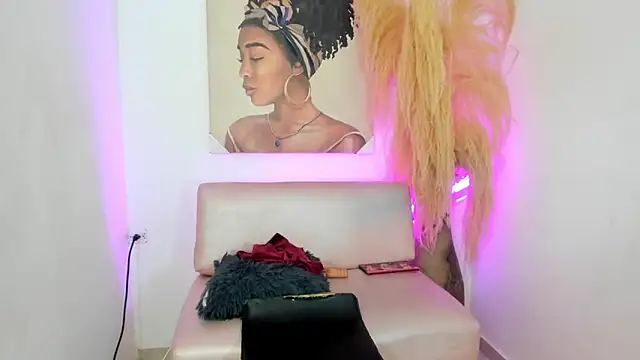 Snapshot of mia_foxts chatting on 10, 9, 2025 mia foxts online show from 10, 9, 2025