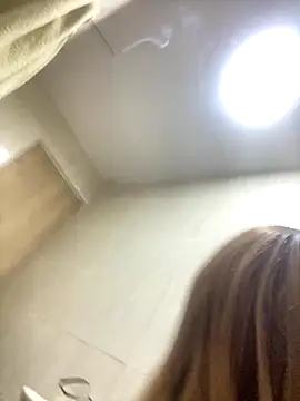 Snapshot of mia_foxts chatting on 29, 9, 2025 mia foxts online show from 29, 9, 2025