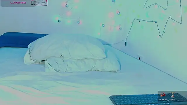 Snapshot of arnold_laurent_ chatting on 19, 12, 2024 arnold laurent online show from 19, 12, 2024