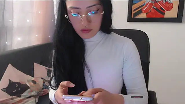 Snapshot of Suzanne_abbey chatting on 29, 4, 2026 Suzanne abbey online show from 29, 4, 2026