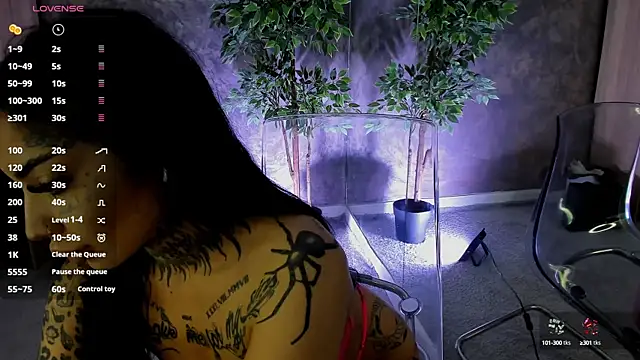 Snapshot of CreamyInkky_ chatting on 20, 9, 2025 CreamyInkky  online show from 20, 9, 2025