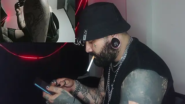 darkclothes online show from 21, 12, 2024