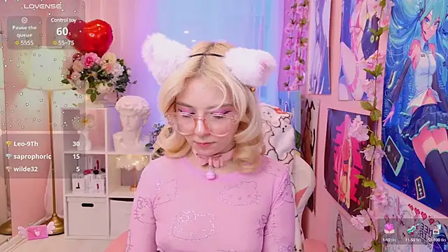 Coconut Mia online show from 14, 2, 2025