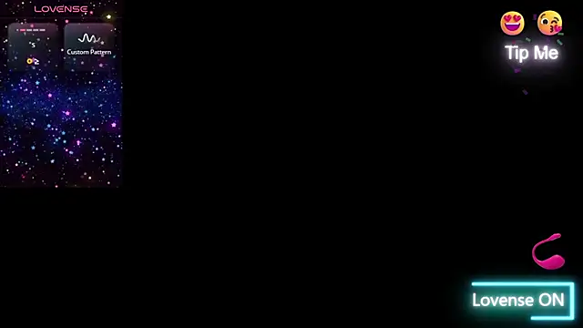 Snapshot of Blondebeauty6996 chatting on 9, 9, 2025 Blondebeauty6996 online show from 9, 9, 2025