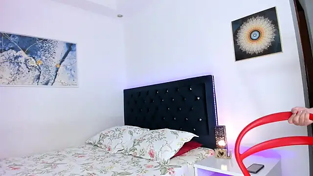 MissMaria online show from 28, 1, 2025