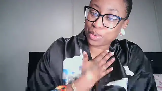 Snapshot of Nyxie_Chaos chatting on 1, 12, 2025 Nyxie Chaos online show from 1, 12, 2025