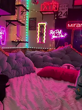 mirannacult online show from 26, 12, 2024