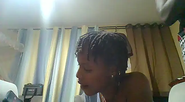 Snapshot of likys123 chatting on 2, 12, 2024 likys123 online show from 2, 12, 2024