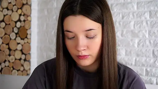 LowOncoming online show from 22, 9, 2025