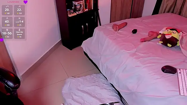 Snapshot of LilyRobertts chatting on 27, 11, 2025 LilyRobertts online show from 27, 11, 2025