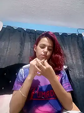 Snapshot of karolainvalentina chatting on 28, 2, 2025 karolainvalentina online show from 28, 2, 2025