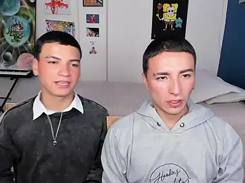 Snapshot of sweet_boys_xx chatting on 21, 12, 2024 sweet boys xx online show from 21, 12, 2024