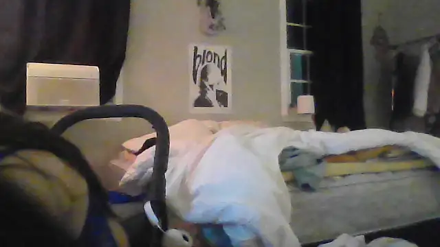 AshleyJosh0411 online show from 29, 3, 2026