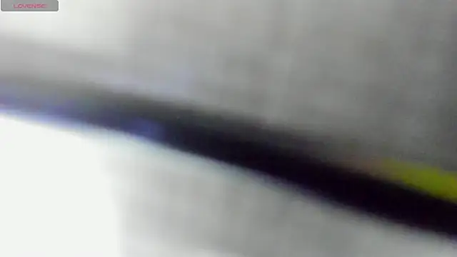 AishaRouhi online show from 8, 11, 2025