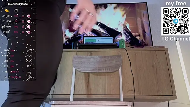 Snapshot of cherry_pie_888 chatting on 18, 2, 2025 cherry pie 888 online show from 18, 2, 2025