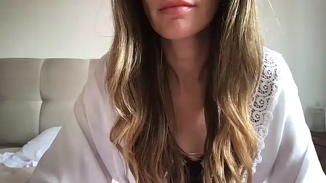 paolajonez online show from 14, 12, 2024