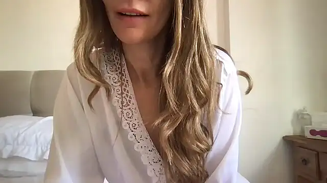 paolajonez online show from 16, 12, 2024