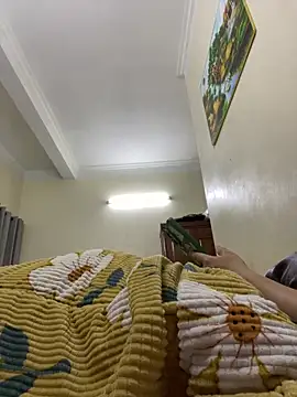 Snapshot of Hachi_Sweetbabie_ chatting on 19, 3, 2025 Hachi Sweetbabie online show from 19, 3, 2025