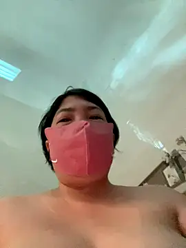 Snapshot of Hachi_Sweetbabie_ chatting on 23, 9, 2025 Hachi Sweetbabie online show from 23, 9, 2025