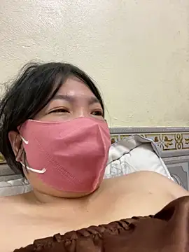 Snapshot of Hachi_Sweetbabie_ chatting on 28, 9, 2025 Hachi Sweetbabie online show from 28, 9, 2025