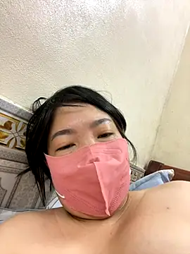 Snapshot of Hachi_Sweetbabie_ chatting on 8, 10, 2025 Hachi Sweetbabie online show from 8, 10, 2025