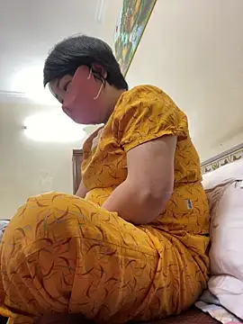 Snapshot of Hachi_Sweetbabie_ chatting on 10, 10, 2025 Hachi Sweetbabie online show from 10, 10, 2025