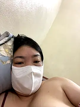 Snapshot of Hachi_Sweetbabie_ chatting on 20, 11, 2025 Hachi Sweetbabie online show from 20, 11, 2025