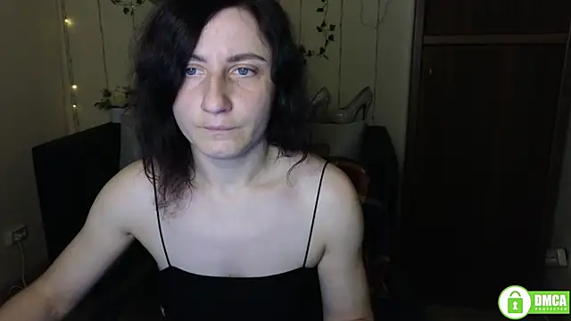 Muse kitty jenia online show from 11, 10, 2025